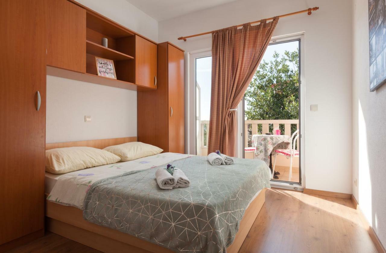 Apartmani Anja Makarska Bagian luar foto