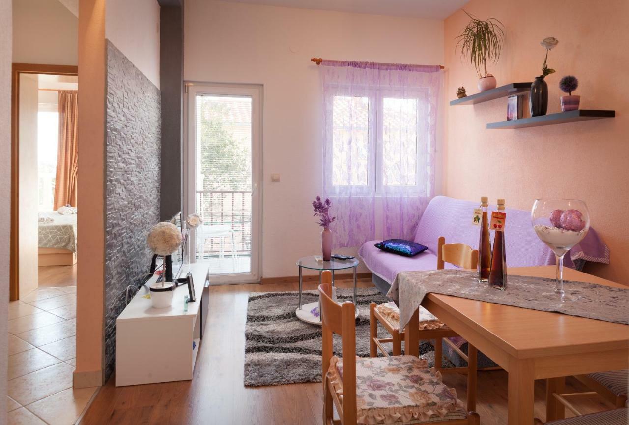 Apartmani Anja Makarska Bagian luar foto